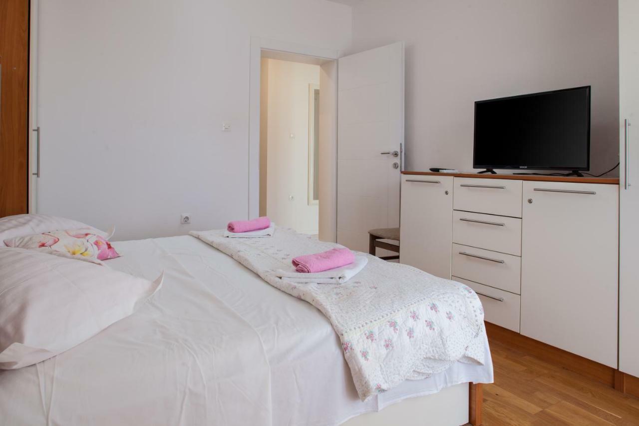 Apartments Klara Makarska Exterior photo